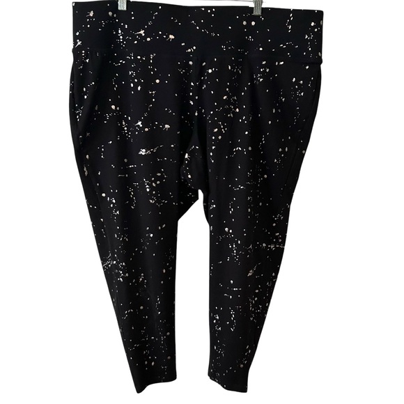 NWT Lane‎ Bryant Livi Women's Black with Silver Splatter 7/8 Leggings in Size 26 - Picture 1 of 11